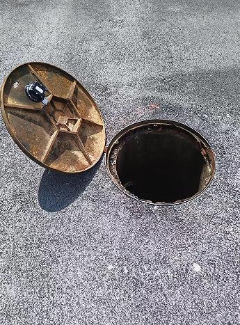 智能井盖，自装“智慧大脑”确保市民“脚下安全”